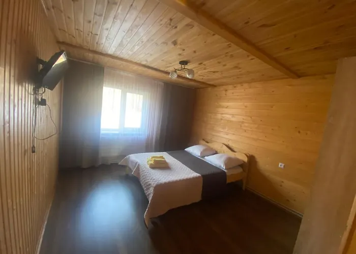 між тростяном та рікою Hébergement de vacances