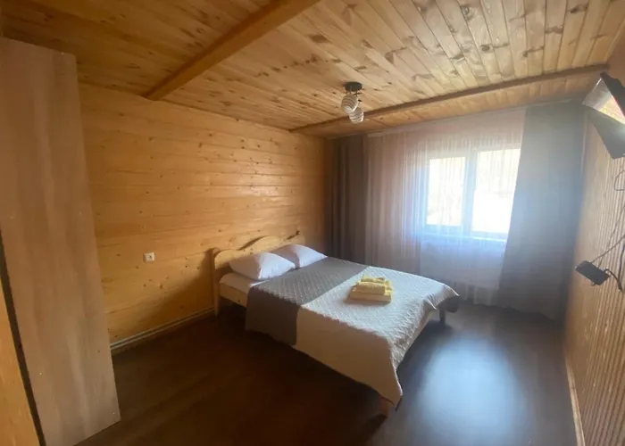між тростяном та рікою Hébergement de vacances Slavsko